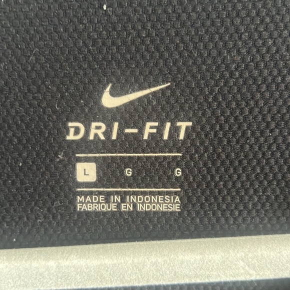 Nike Size Large Dri-Fit Black Pullover Sweatshirt Black - Picture 2 of 10